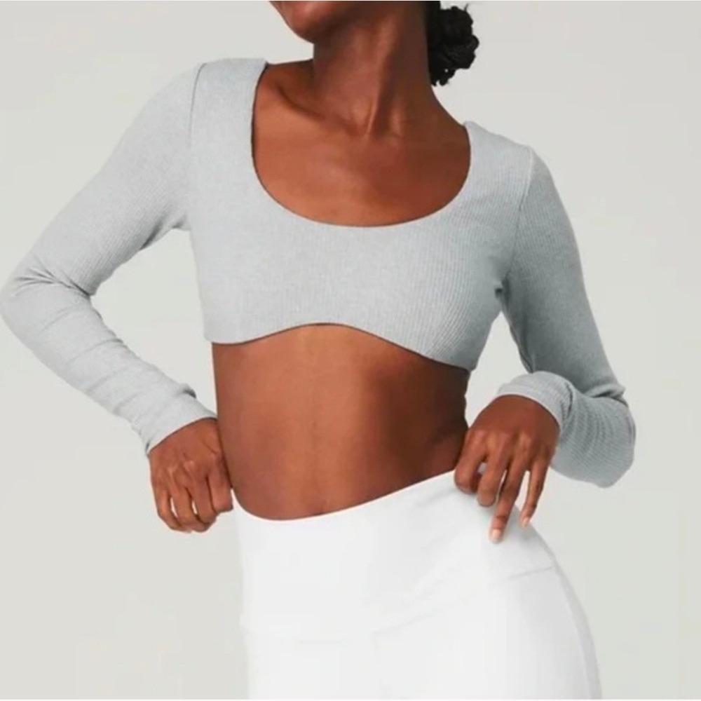 Alo Yoga Ribbed Long Sleeve Crop Bra Streetfashion Atheleisure Premium
